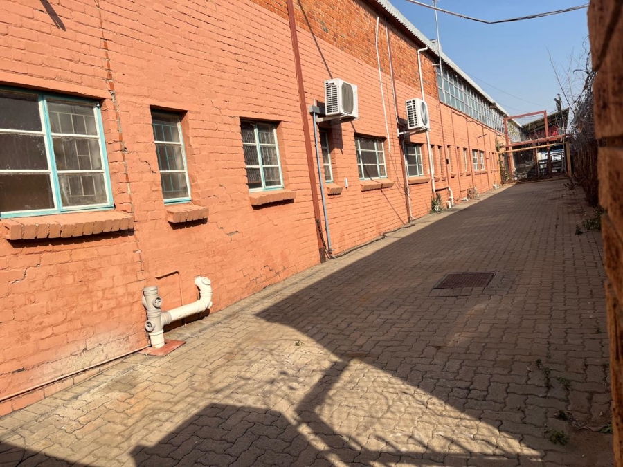 To Let commercial Property for Rent in Oos Einde Free State